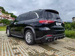 Kit Carrozzeria in Fibra di Carbonio per Mercedes-Benz GLS 63 AMG, Aggiornamento GLS con Spoiler Anteriore, Diffusore e Passaruota in Fibra di Carbonio Babos - Product Image 3