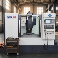 Tour CNC vertical Dinuo VMC650 avec commande FANUC, robuste et haute productivité, fabriqué en Chine