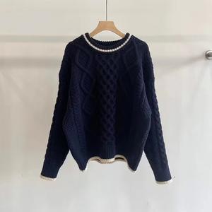 Suéter de lana de invierno con cuello redondo coreano de lujo al por mayor, prendas de punto informales de otoño, prendas de punto frontales informales de lujo con cuello redondo al por mayor - Product Image 3