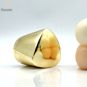 Couvercle de parfum en métal de luxe avec logo personnalisé Bouchon de bouteille de parfum en zamac Couvercles de parfum en alliage de zinc - Product Image 3