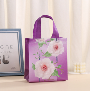 Borse Floreali per San Valentino Chengrui, Borse Shopping in Tessuto Non Tessuto Stile Floreale con Design Romantici, Riutilizzabili - Product Image 5