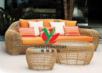 Set Sofa Rotan Dalam Ruangan Sudut Gaya Alami