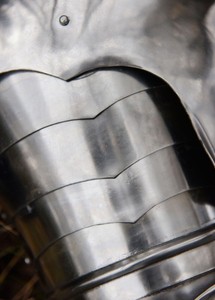 Armadura de Brazo de Acero Pulido con Detalles de Artesanía, Protector de Metal Hecho a Mano, Armadura Tradicional de Caballero Antigua Usable - Product Image 4
