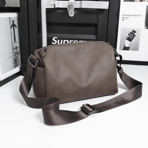 Neues Design individuelle Herren hochwertige Crossbody-Tasche Mode Schultertasche Mann Outdoor Freizeit Boots tasche - Product Image 4
