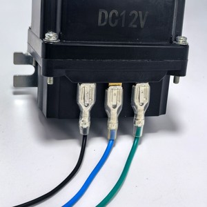 Relé Solenoide para Cabrestante 250A 12V LR4250X para Reemplazo y Reparación - Product Image 1