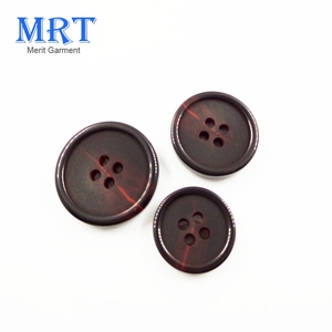 Ampliamente utilizado buena calidad cuerno de botones de resina para hombres traje de Damas abrigo de viento - Product Image 3
