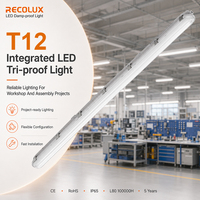 Luminaria LED Tri-Proof de Alto Lumen 180lm/W IP65 a Prueba de Vapor para Largas Horas de Funcionamiento en Talleres y Proyectos de Montaje
