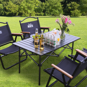 Mesa Plegable de Plástico de 6 Pies de la Mejor Calidad con Tablero Resistente de HDPE y Patas para Uso en Exteriores y Hoteles - Product Image 5