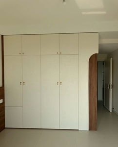 Legno Minimalist Family guardaroba in legno <span class=keywords><strong>armadio</strong></span> di stoccaggio con mensole asta appesa in legno <span class=keywords><strong>armadio</strong></span> <span class=keywords><strong>armadio</strong></span> con serratura per <span class=keywords><strong>camera</strong></span> <span class=keywords><strong>da</strong></span> <span class=keywords><strong>letto</strong></span> - Product Image 1