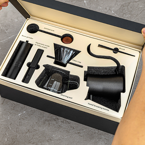 Ensemble cadeau tout en 1 pour cafetière à <span class=keywords><strong>café</strong></span> Kit de cafetière infusée à la main Ensemble cadeau de filtre pour cafetière en acier inoxydable pour la maison Noir - Product Image 2