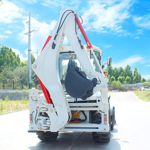 รถขุดตักดินขนาดเล็ก 4x4 สำหรับงานก่อสร้างในเขตเทศบาล ใช้เครื่องยนต์ดีเซลมาตรฐาน EPA สำหรับงานเกษตร - Product Image 2