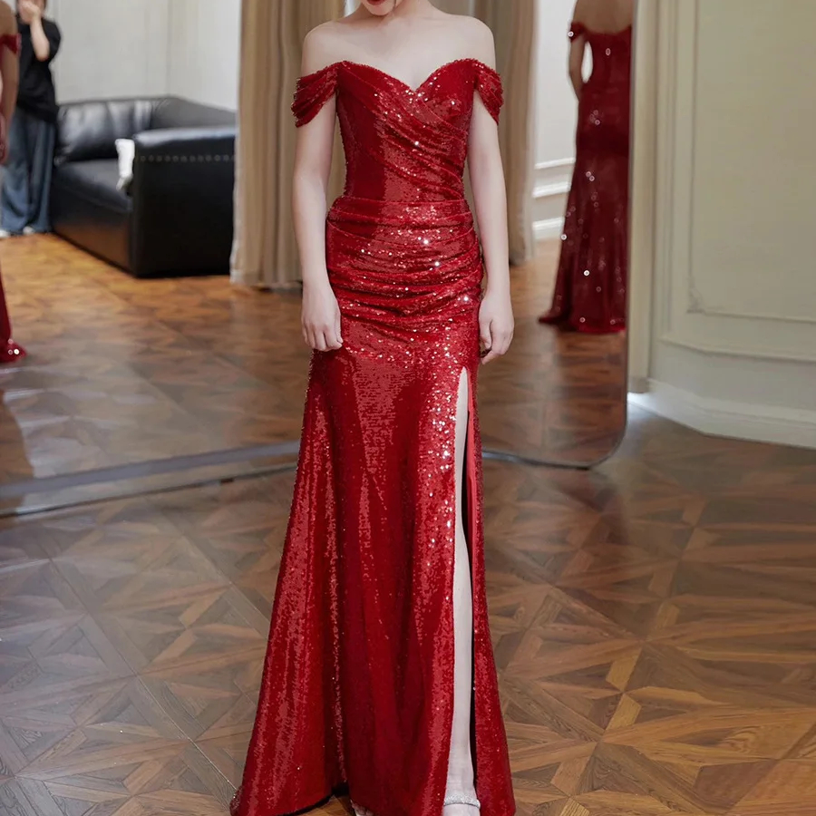 Dresses to Attend a Graduation - Elegant & Stylish Options