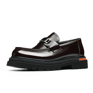 Chaussures décontractées pour hommes en cuir véritable, à semelle plate, confortables et durables, design haut de gamme. - Product Image 2