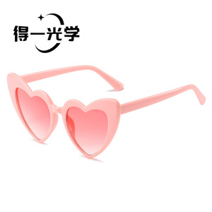 <b>Heart</b> Shape <b>Sunglasses</b> <b>Black</b> Pc Frame Uv400 Women Sunshades - Product Image 4