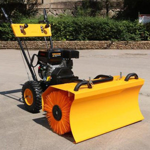 Rouleau de déneigement manuel compact, brosse à neige auto-amorçante détachable pour nettoyer la neige sur le sol - Product Image 3