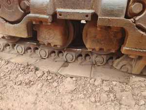 รถดันดินโคมัตสึ รุ่น D575A-2 รถตีนตะขาบมือสอง อุปกรณ์ก่อสร้างสำหรับงานหนัก ผลิตในประเทศญี่ปุ่น - Product Image 5