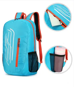 2024 Hot Sale Leve Grande Capacidade Viagem Outdoor Caminhadas Bag Portátil Dobrável Impermeável Mochila Esportes Ao Ar Livre