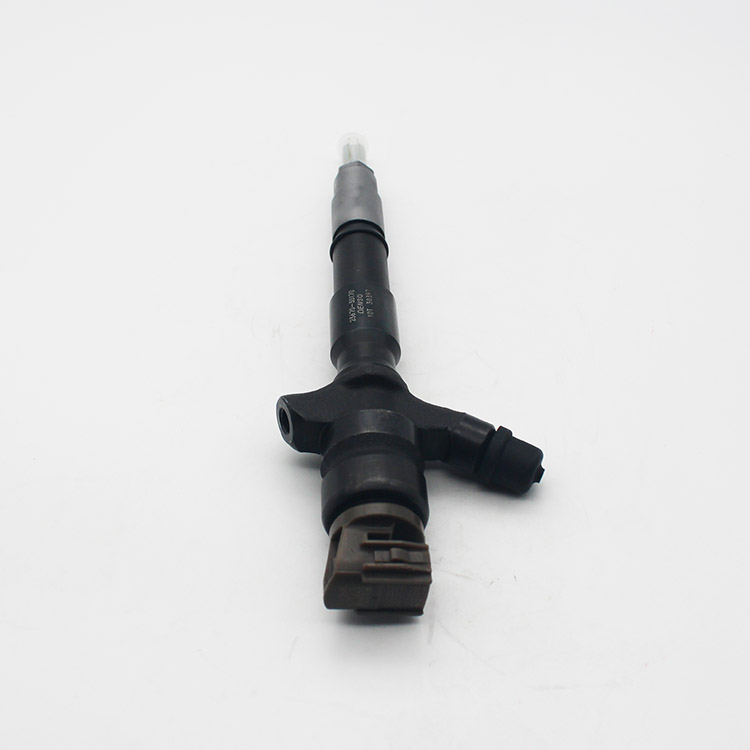 common rail injector 295900-0190 295900-0240 fuel injector 23670-30170 23670-39445 for Toyota 1KD-FTV 3.0d ,D-4D, Euro 5