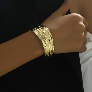 Punk Ice Creak Pattern Metal Wide Open Cuff Pulseras y brazaletes para mujer Vintage Gold Silver Long Hand Bracelet Jewelry Gift - Product Image 1