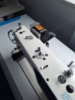 Machine à coudre à point noué simple aiguille Jack A6F avec coupe-fil automatique intelligent pour la production de vêtements en série professionnelle