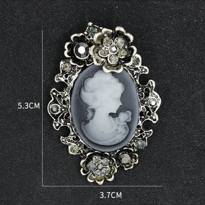 Spilla per capelli con strass, Corsage vintage galvanizzato, Accessorio per abbigliamento femminile all'ingrosso - Product Image 2