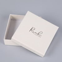 Emballage de luxe Bijoux en feuille d'or 3D Colliers Bagues Boîtes cadeaux carrées Boîtes ciel et terre en carton Boîtes en papier avec logo personnalisé