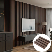 Lambris de Plafond / Revêtement Mural Cannelé en PVC et WPC Composite Aspect Bois pour Décoration Intérieure