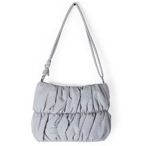 Sac à bandoulière matelassé personnalisé pour femme en nylon doux, sac fourre-tout gonflé pour dames - Product Image 2