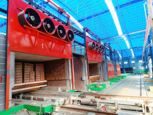 Kompletter Satz SPS-gesteuerter Ton ziegel fabrik ausrüstung für die voll automatische Braten ofen produktion - Product Image 6