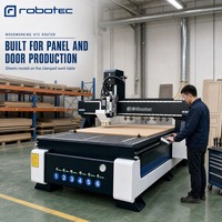 Machine de découpe CNC 1325 ATC pour le travail du bois, idéale pour la fabrication de portes d'armoires et la découpe de panneaux MDF