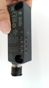 Brand New Original Made in Italy <span class=keywords><strong>Proximity</strong></span> chuyển đổi cảm biến giới hạn an toàn chuyển đổi mô-đun ST DD420MK-D1T - Product Image 3