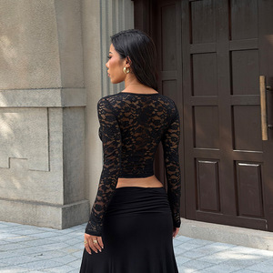 Eleganti Top e Bluse da Donna Nere in Pizzo a Maniche Lunghe con Cut-out, Aderenti e Sexy, Crop Top Casual da Donna, Nuovi Arrivi 2026 - Product Image 3