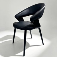 Chaises de salle à manger contemporaines de luxe nordique en métal et similicuir écologique avec dossier rembourré pour villas modernes, hôtels et maisons