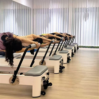 Machine d'entraînement multifonctionnelle légère et professionnelle pour le renforcement musculaire, Reformer de Pilates commercial en aluminium sur mesure pleine taille