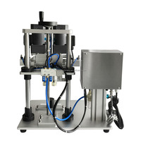 Petite machine pneumatique de capsulage et de sertissage de bouchons à vis pour bouteilles à bec de canard, modèle amélioré à quatre roues