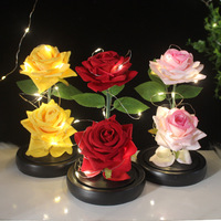 Ornements de Noël modernes faits à la main, deux roses artificielles, lampe LED, couvercle en verre lumineux, spécial Saint-Valentin transfrontalier