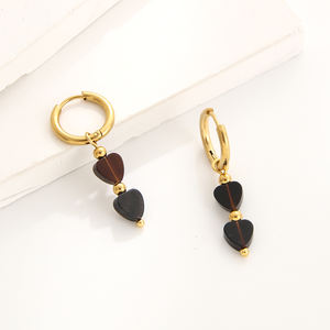 Ohrringe aus Edelstahl, Wasserdicht, Vergoldet, Kreisförmige Creolen, Naturstein-Herz-Anhänger, Schmuck - Product Image 5