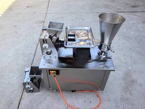 Automatic 4800pcs/h <strong>Samosa</strong> Ravioli Machine Price/ Empanada Machine Price Triangle Round Dumpling Making Machine - Product Image 4