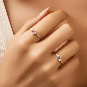 Juego de Anillo y Pendientes de Plata de Ley 925 con Topacio Azul Corte Pera y Circonitas, Joyería Delicada Inspirada en el Océano para Mujer - Product Image 3