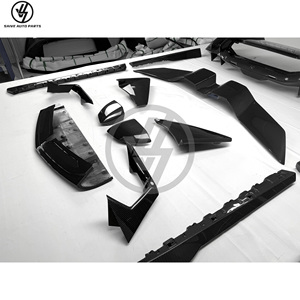Kits de carrosserie de conversion en fibre de carbone style OEM pour Lamborghini Revuelto : Pièces automobiles, pare-chocs, diffuseur, jupes latérales, coques de rétroviseurs - Product Image 3