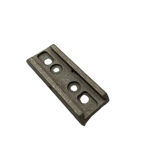 Una Serie Rinomata per la Qualità della Finitura Vibratoria CNC di Profili in Alluminio - Product Image 1