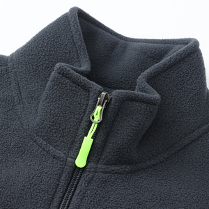 Veste polaire unisexe 360 GSM en polyester 100% avec fermeture éclair et col montant, haute qualité, personnalisable avec logo OEM - Product Image 2