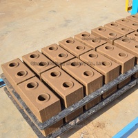 Machine de fabrication de blocs de terre palettes renforcées d'occasion en plastique brique GMT en fibre de verre bon marché