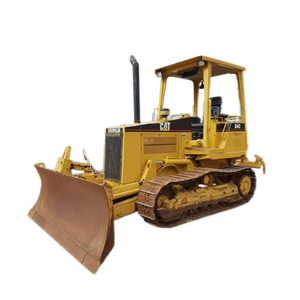 Mini bouteur de type chenille Cat D4C d'occasion à haute performance et à haut coût - Product Image 1