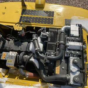 Excavadora Hidráulica Komatsu PC220 de Segunda Mano, Motor Cummins, 22 Toneladas, Precio Económico, Entrega Rápida para Exportación - Product Image 5