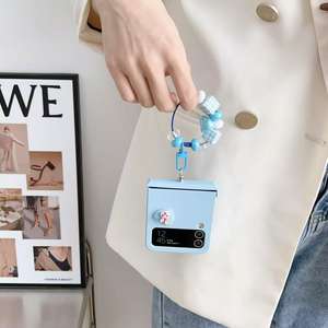 <span class=keywords><strong>Coque</strong></span> <span class=keywords><strong>de</strong></span> <span class=keywords><strong>téléphone</strong></span> antichoc rigide pliable style INS simple avec pendentif pour Samsung Galaxy Z Flip 7 Flip 6 - Product Image 5