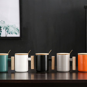 14 oz <span class=keywords><strong>noir</strong></span> mat exquis logo personnalisé <span class=keywords><strong>bambou</strong></span> et cuillère à remuer boîte cadeau manche en bois tasse à café de luxe tasse avec couvercle en bois - Product Image 5