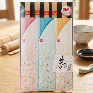 ชุดตะเกียบไม้แบบใช้แล้วทิ้ง Hana No Zen ของญี่ปุ่น พร้อมซองสีสันสดใส ชุดของขวัญจากญี่ปุ่น - Product Image 1