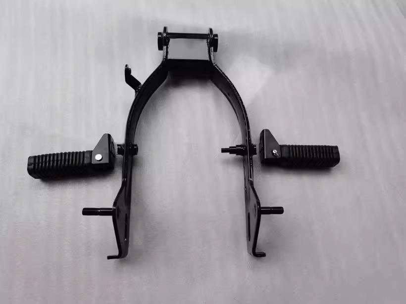 Negro con reposapiés