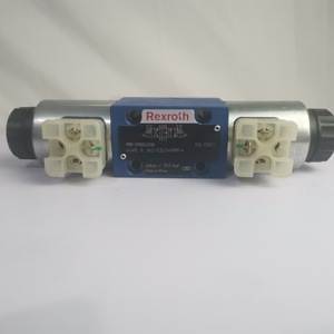 วาล์วควบคุมทิศทางแบบสปูล 4WE รุ่น R900561288 4WE6J6X/EG24N9K4 - Product Image 6